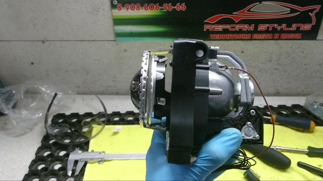 Mercedes-Benz ML63 AMG замена ксенононовых модулей с сохранением системы AFS смотреть онлайн