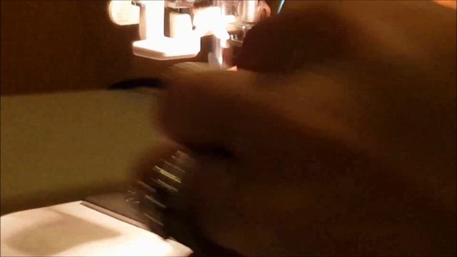 Threading your sewing machine- Janome Harmony 4052 смотреть онлайн