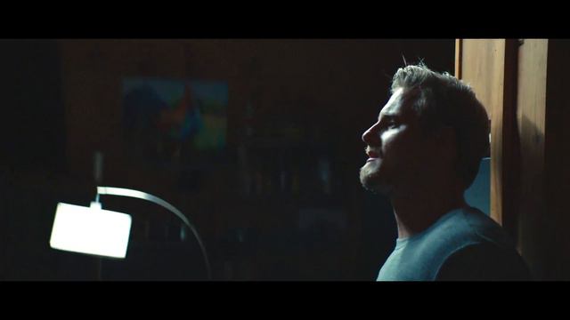Alexander Ludwig - Malibu Blue (Visualizer) смотреть онлайн