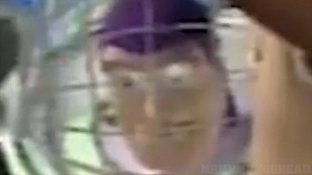 Toy Story, but something isn't right 2 смотреть онлайн