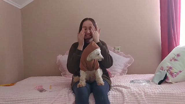 Посылки с Аллика. Коты заценили. смотреть онлайн