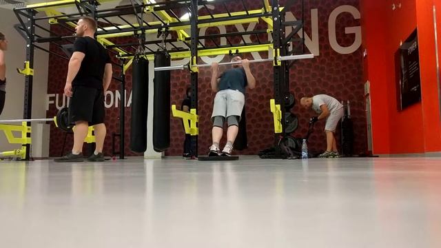 Цикл 3. Неделя 4. Подтягивания на низкой перекладине обратным хватом смотреть онлайн