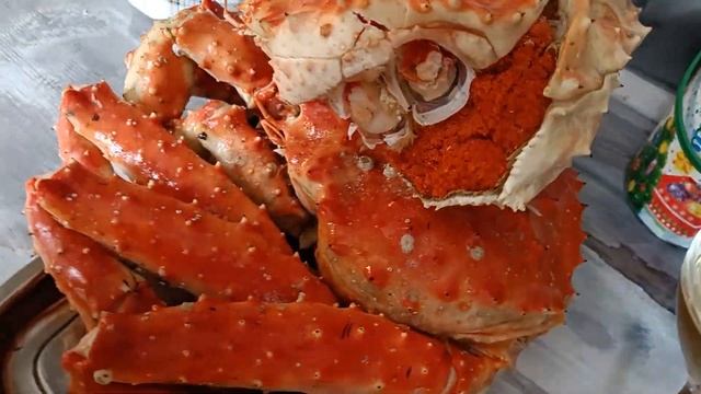 ОБЩИЙ ВЛОГ ЗА АПРЕЛЬ 2022/КАК РАЗДЕЛАТЬ КРАБА/ НОВАЯ РАБОТА/ ПАСХА смотреть онлайн