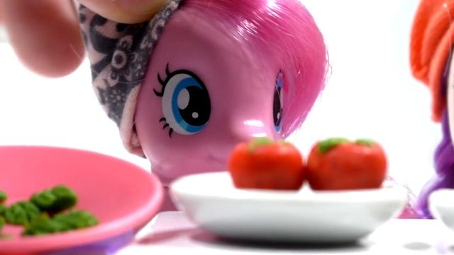 Май Литл Пони Мультик Шоу Веселая Кухня Печем Две Пиццы смотреть онлайн