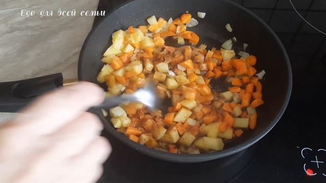 Беру стакан риса и готовлю вкусное, простое постное блюдо. Вегетарианский плов. смотреть онлайн