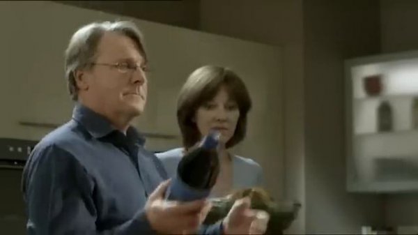 Conforama - Mr Cocktail (funny commercial)