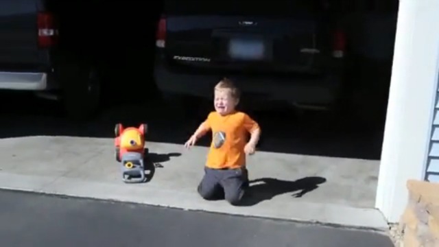 Родители не угадали с подарком смотреть онлайн