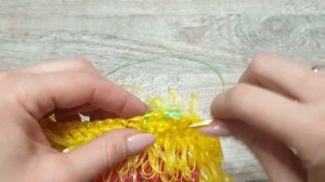 Вводим нить другого цвета при вязании крючком, без узлов (Мочалка). Color change in knitting.