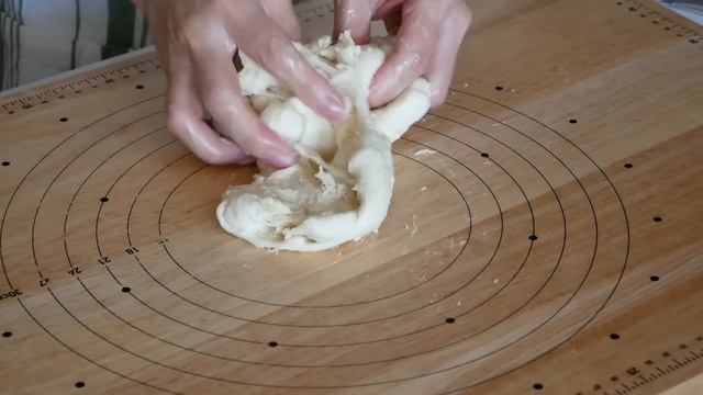 紅玉で作る甘酸っぱいアップルリング♪Apple bread ring смотреть онлайн