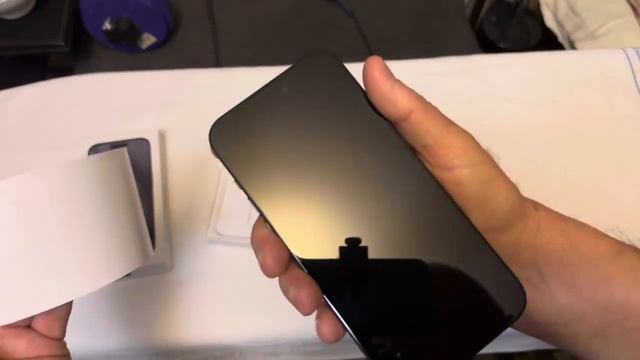 Apple iPhone 15 Plus 128 Gb. смотреть онлайн