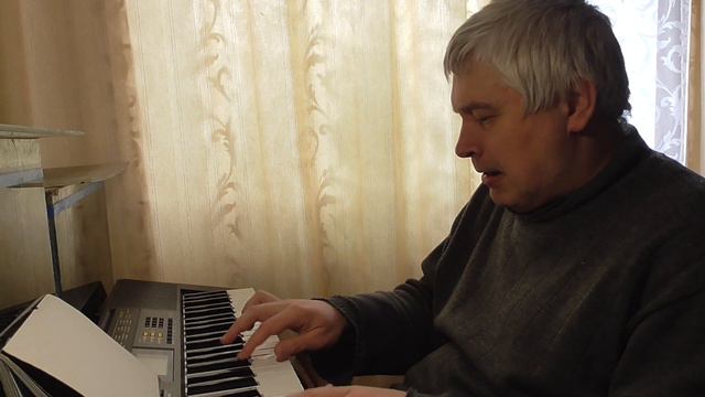 Сыграл новую музыку на музыкальном инструменте смотреть онлайн