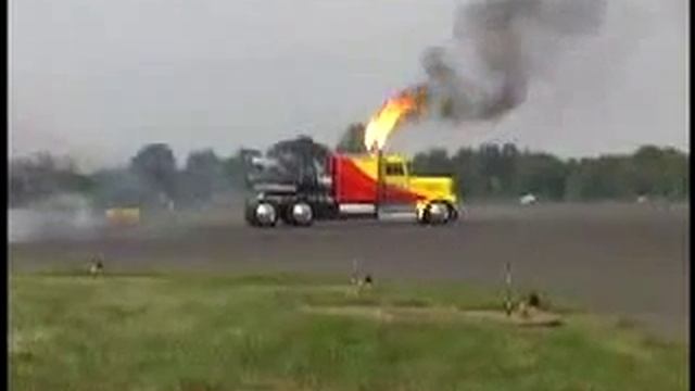 Super Jet Truck смотреть онлайн