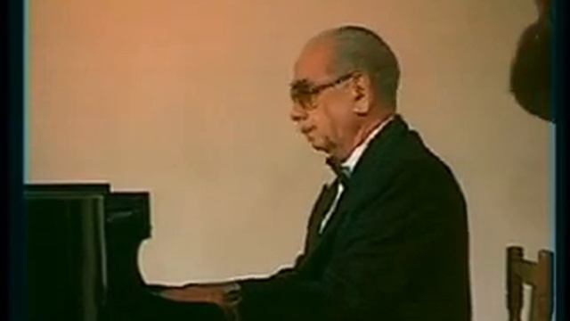 Tofiq Quliyev & Çingiz Sadıqov - С кем сравнить? смотреть онлайн