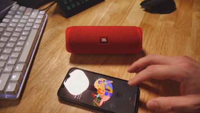 JBL Flip 5 Unboxing and Frequency Response Test смотреть онлайн