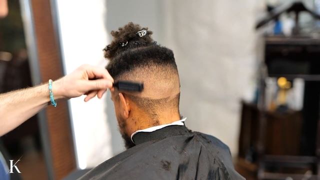 FLAT TOP - Mid fade Hairstyle. смотреть онлайн