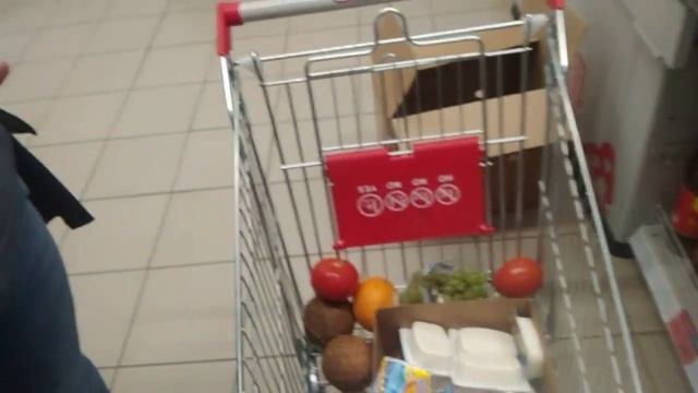 ПРОСРОЧКА ПОЧТИ НА МЕСЯЦ!!! МАГНИТ смотреть онлайн