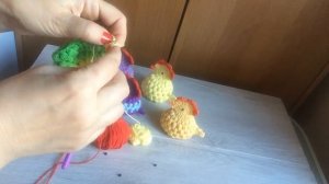 Пасхальные курочки. Вязание крючком. Связала к Пасхе подарочки.