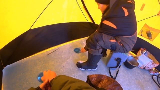 ЧУДЕСА ПЕРВОЛЕДЬЯ, ИЛИ СУДАКИ ЛЮДОЕДЫ НА МОЖАЙКЕ!!!!! смотреть онлайн