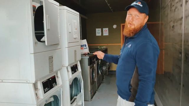 Как живут украинцы в Англии на ферме Hugh Lowe farm #работаванглии#работа #сбор #concordia смотреть онлайн