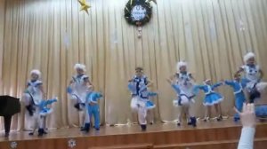 В лесу родилась елочка (Ансамбль детского танца «Озорницы»)