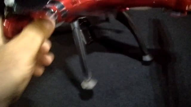 Syma x8hg + Eken H9 особенности крепления камеры. смотреть онлайн