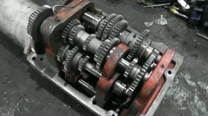 Текущий ремонт вертикально-фрезерного станка ВМ127