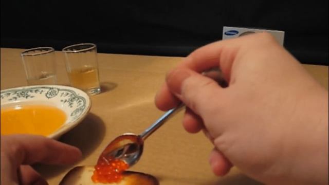 Красная белковая икра, что происходит в воде? Как проверить красную икру? смотреть онлайн