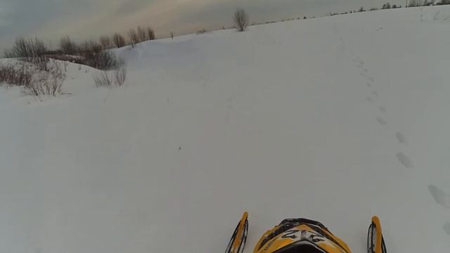 BRP MXZ 600RS На пухляке