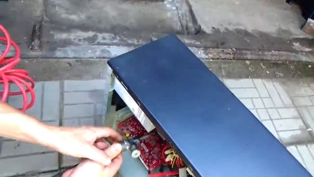 Как почистить ноутбук.Стационарный блок от пыли смотреть онлайн