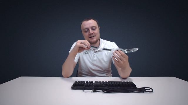 Игровая механическая клавиатура Logitech G413 смотреть онлайн