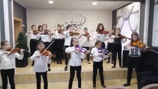 Ансамбль скрипачей "ГРАНД" смотреть онлайн