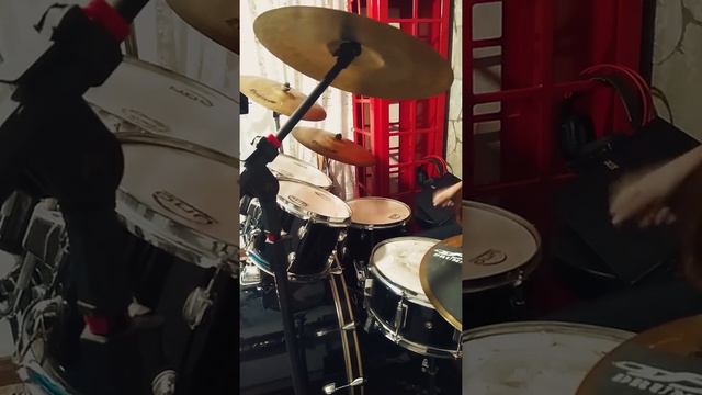 Metallica - Enter Sandman (Drum cover) смотреть онлайн