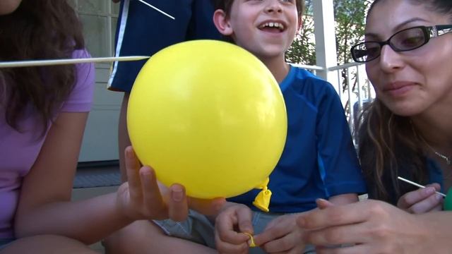 Unpoppable Balloon | Design Squad смотреть онлайн