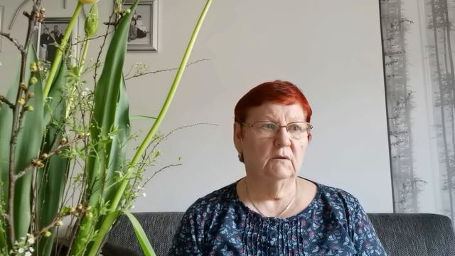 О ЧЁМ НАПОМНИЛА ХРУСТАЛЬНАЯ ВАЗА?🏺 | #489 смотреть онлайн