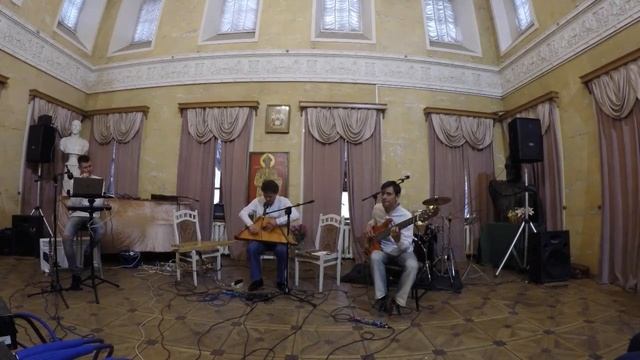 Максим Гавриленко- Земля Русская