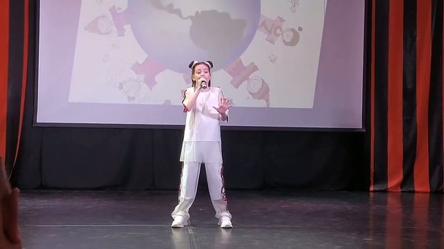 Курызина Варвара, 9 лет, г. Всеволожск," Миру Мир" слова и музыка В. Шмат. МАУ Всеволожский ЦКД смотреть онлайн