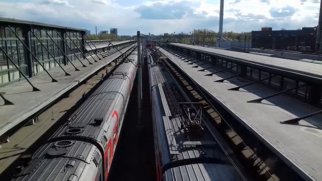 Электричка прибывает на Ладожский вокзал. Дача Долгорукова. смотреть онлайн