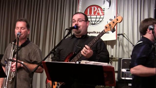 Polish Connection (2016) - White Roses Waltz смотреть онлайн