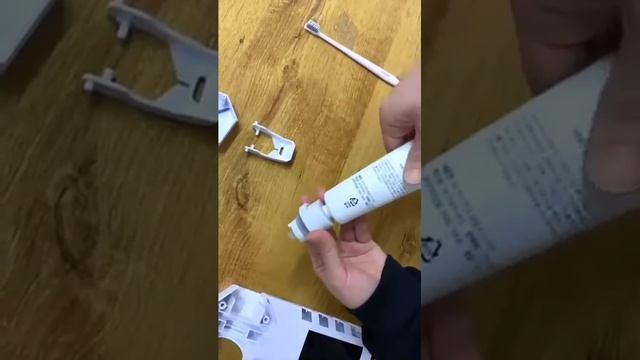 Toothpaste dispenser installation MIPO смотреть онлайн