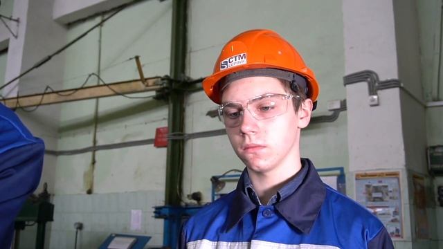 Реалити-шоу - Слесарь по ремонту подвижного состава смотреть онлайн