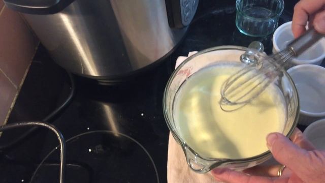 Creme brulee in the instantpot pressure cooker (part 1, the custard) смотреть онлайн