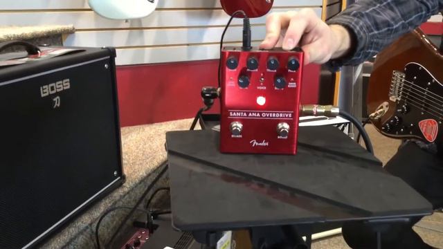 Fender Santa Ana Overdrive Guitar Pedal Review in One Minute! смотреть онлайн