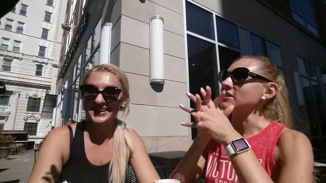После физической работы кушаем плюшки востанавливаем потерянные калории смотреть онлайн