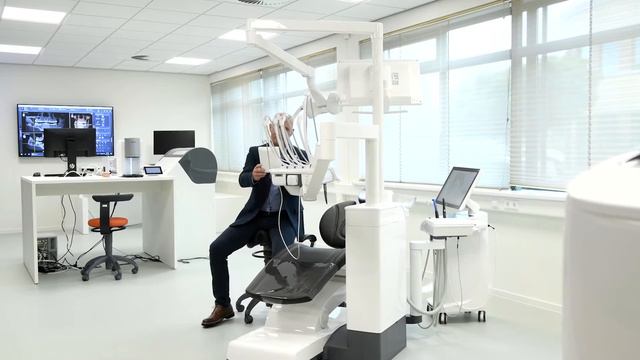 Welkom bij Dentsply Sirona Benelux - opening nieuw pand смотреть онлайн