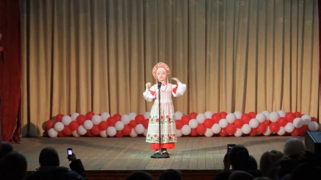 Виолетта Бутырова "Как на нашем на лугу" смотреть онлайн