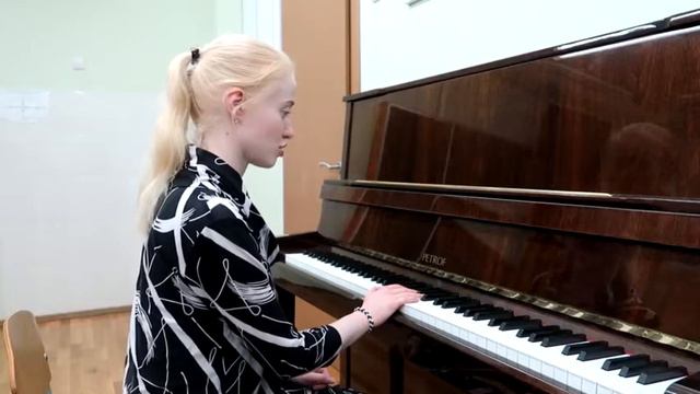 МАЖОРНЫЕ и МИНОРНЫЕ ТРЕЗВУЧИЯ С ОБРАЩЕНИЯМИ НА СЛУХ: ЭКСПРЕСС-ТЕСТ смотреть онлайн