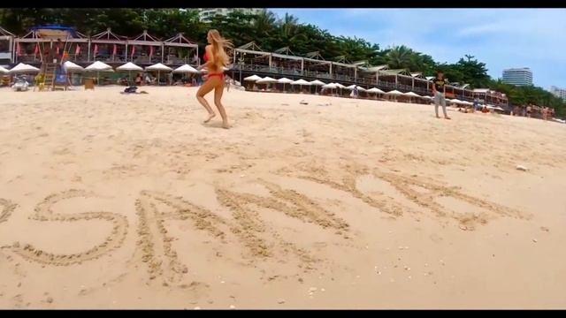 Самый популярный пляж в Китае! Бухта Дадунхай! смотреть онлайн