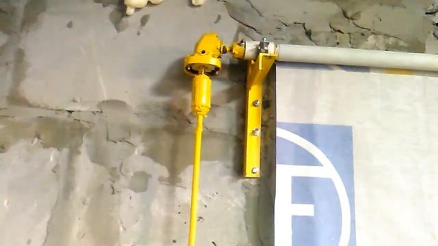 Шторка в гараже с механизмом смотреть онлайн