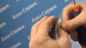 Ролики для душевой кабины River. Установка нижнего ролика