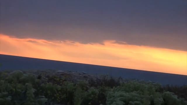Когда все теряет смысл, первыми каплями дождя на закате, пробуди меня! смотреть онлайн